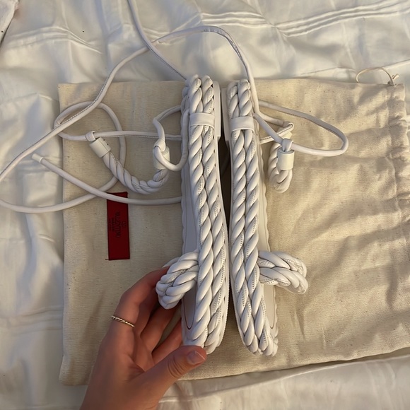 Valentino Garavani - The Rope sandals - Picture 4 of 7